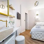 Magnifique 3 3 Sde Avec Clim Et Jacuzzi *