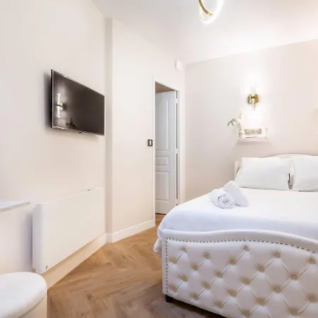 Apartamento Magnifique 3 3 Sde Avec Clim Et Jacuzzi