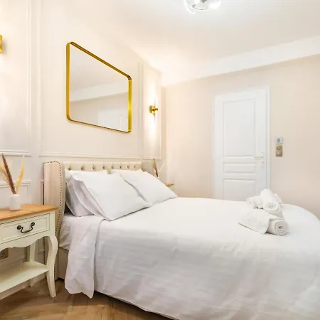 Magnifique 3 3 Sde Avec Clim Et Jacuzzi Apartamento