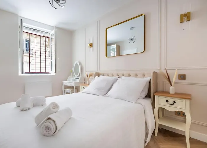 Magnifique 3 3 Sde Avec Clim Et Jacuzzi