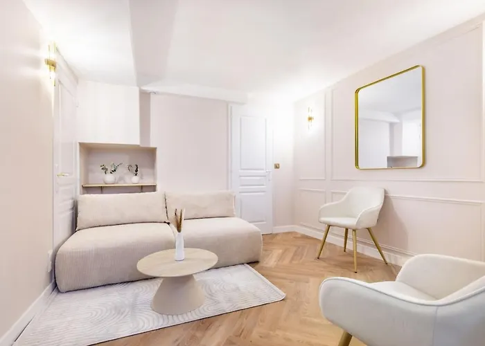 Apartment Magnifique 3 3 Sde Avec Clim Et Jacuzzi Paris