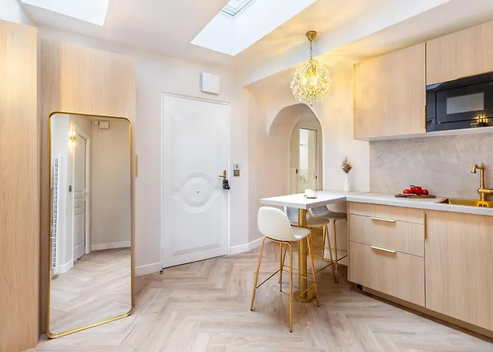 Magnifique 3 3 Sde Avec Clim Et Jacuzzi