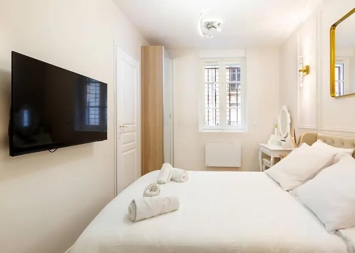 Magnifique 3 3 Sde Avec Clim Et Jacuzzi Lejlighed